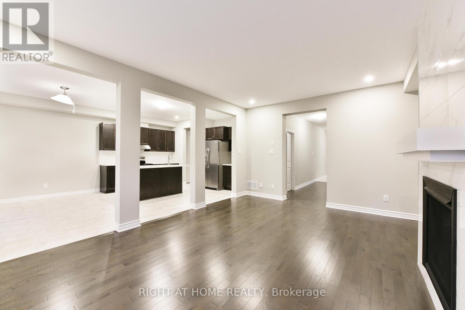 4 Bed, 3 Bath House for Rent in Ottawa – 630 EAGLE CREST HEIGHTS, Ottawa – MLS# X13014356 - Image 7