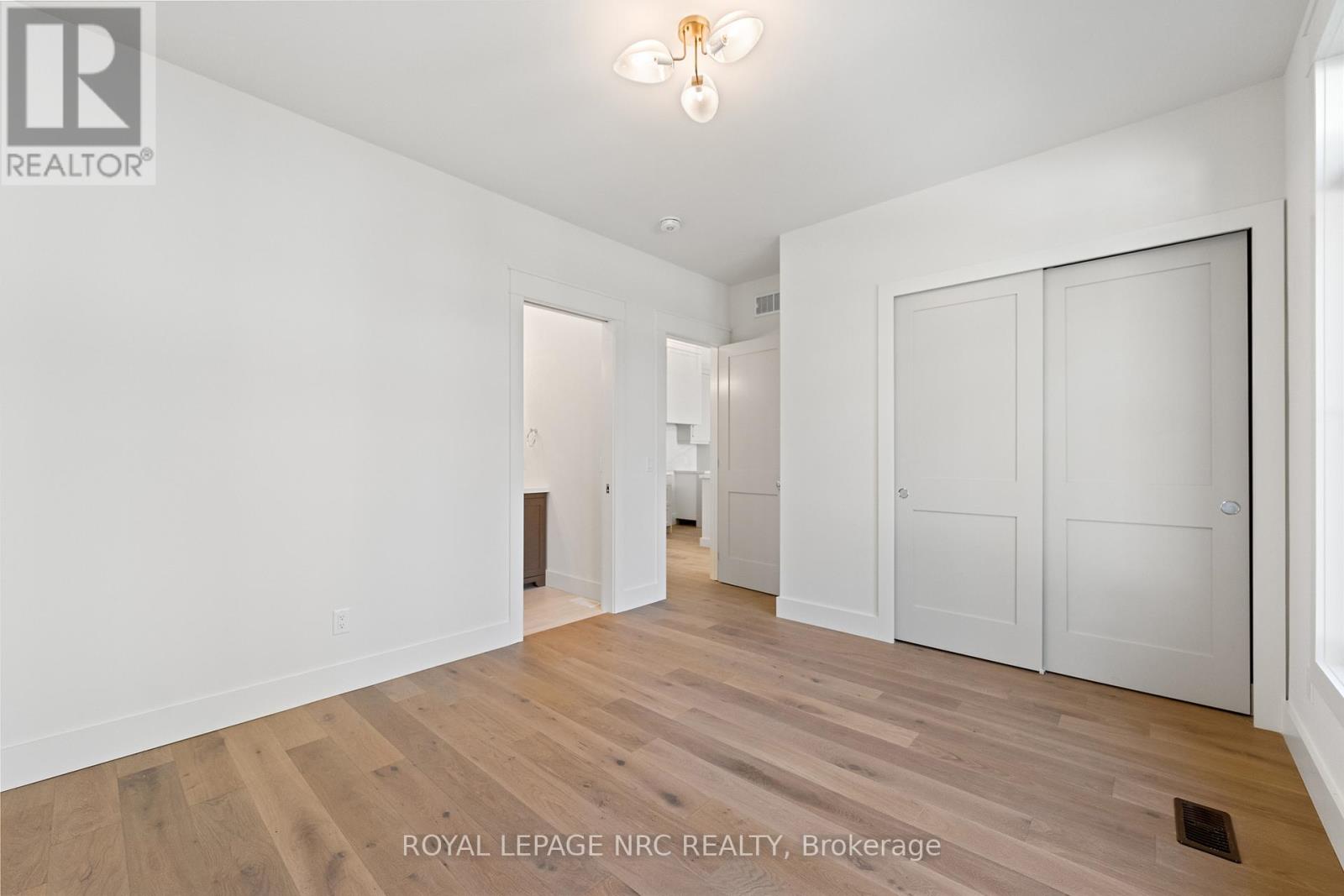 4050 GLENSPRING ROAD - 19
