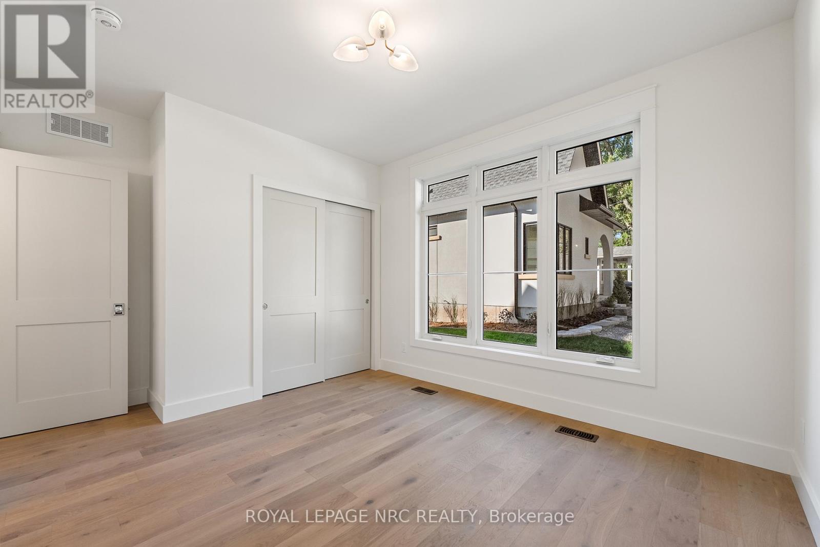 4050 GLENSPRING ROAD - 20