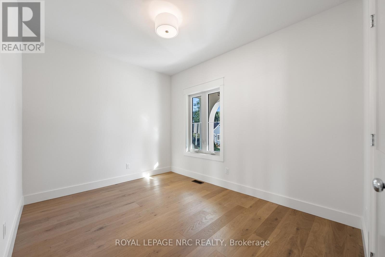 4050 GLENSPRING ROAD - 22
