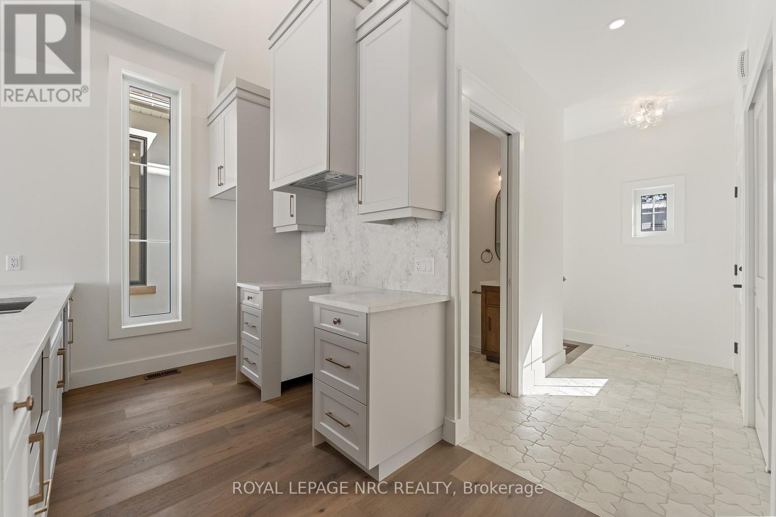 4054 GLENSPRING ROAD - 11