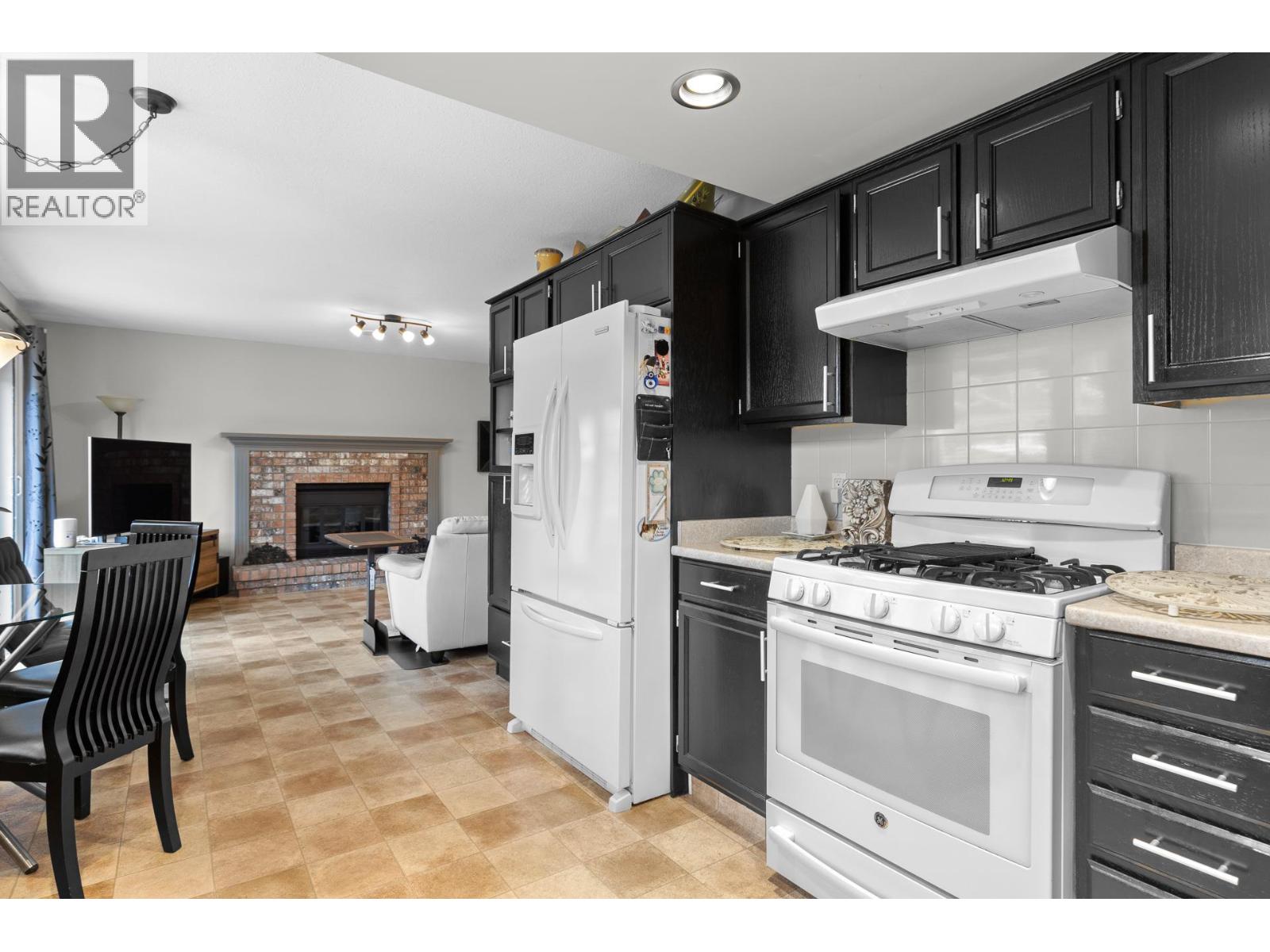 1015 Wintergreen Drive, Kelowna