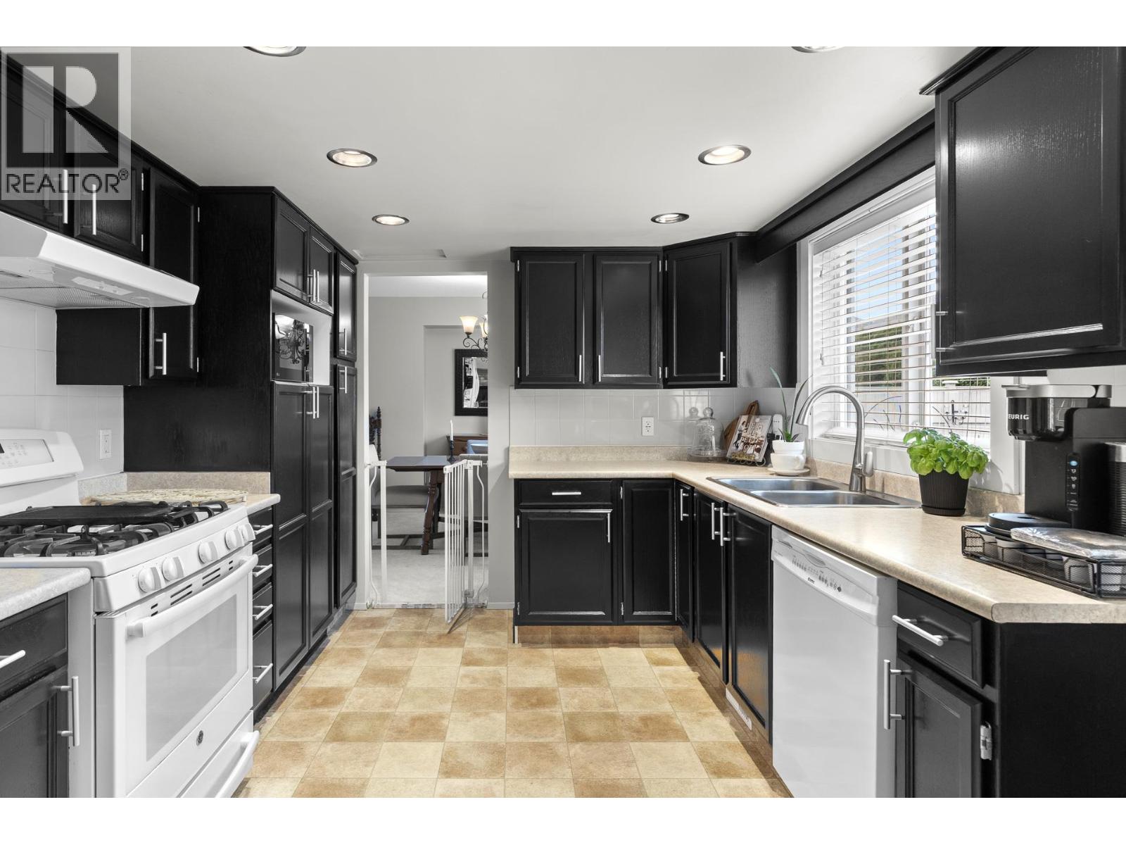 1015 Wintergreen Drive, Kelowna