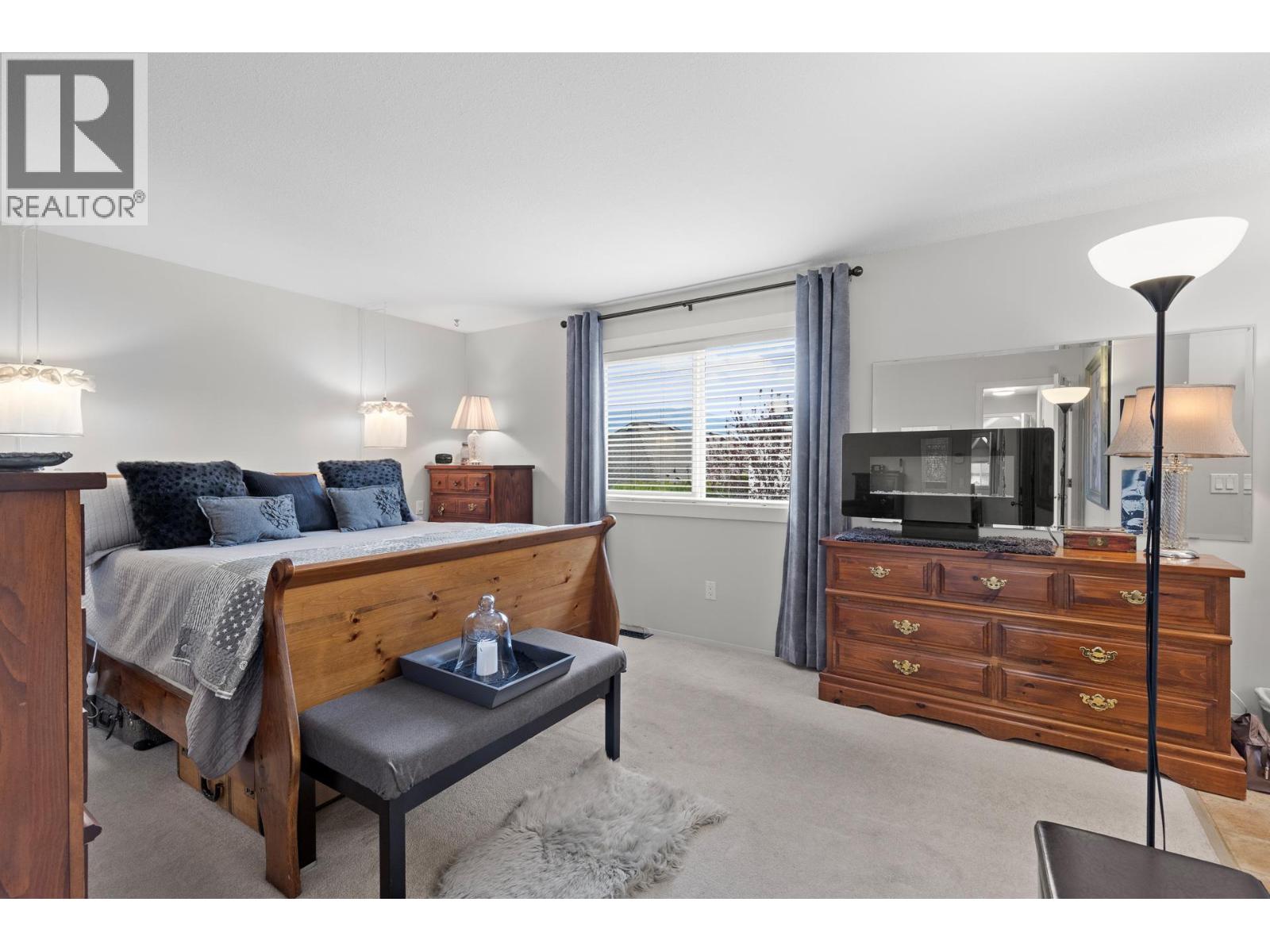 1015 Wintergreen Drive, Kelowna