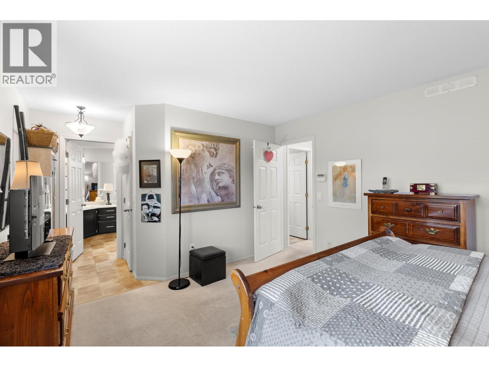 1015 Wintergreen Drive, Kelowna