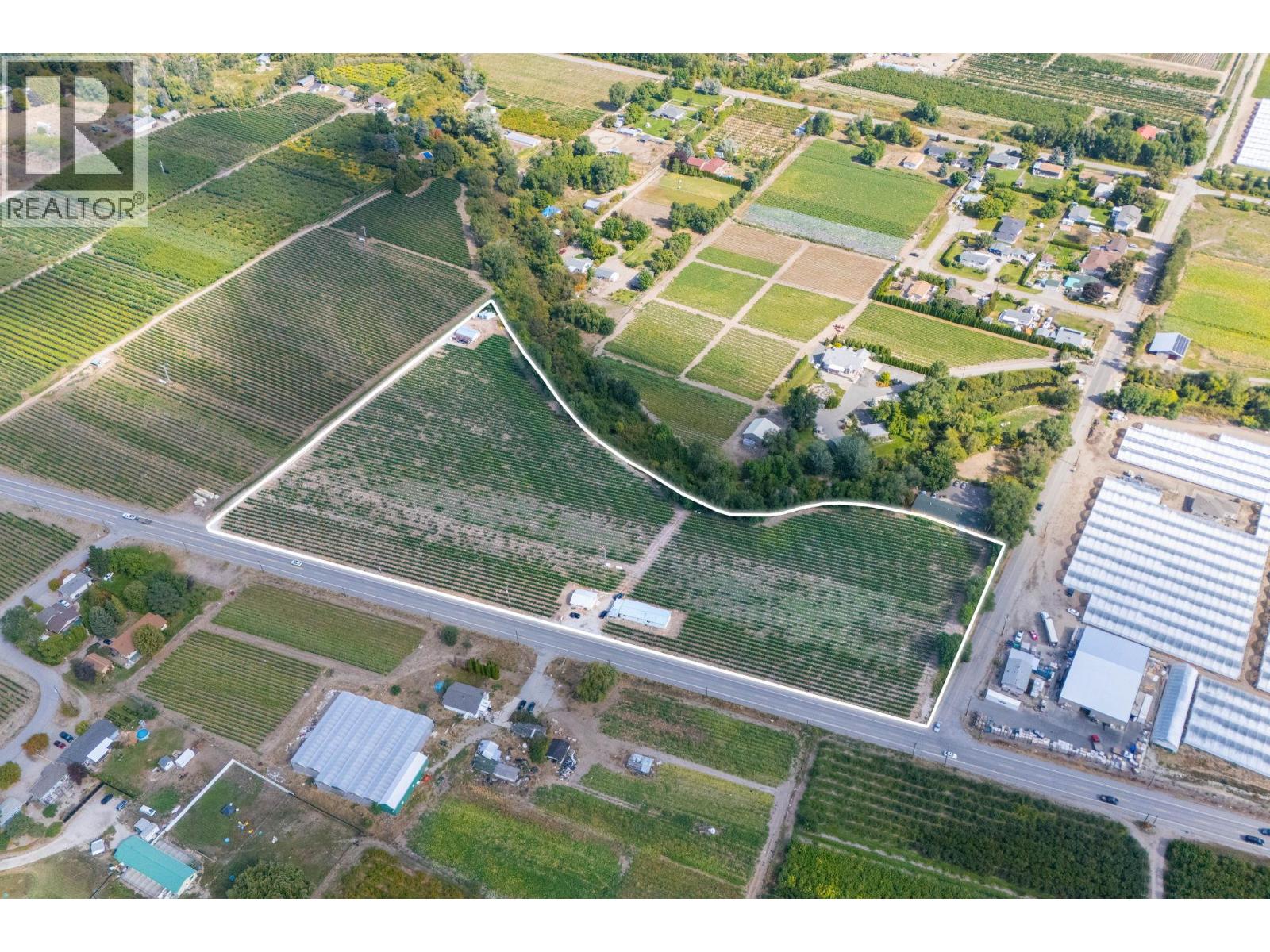 7337 Highway 97, Oliver