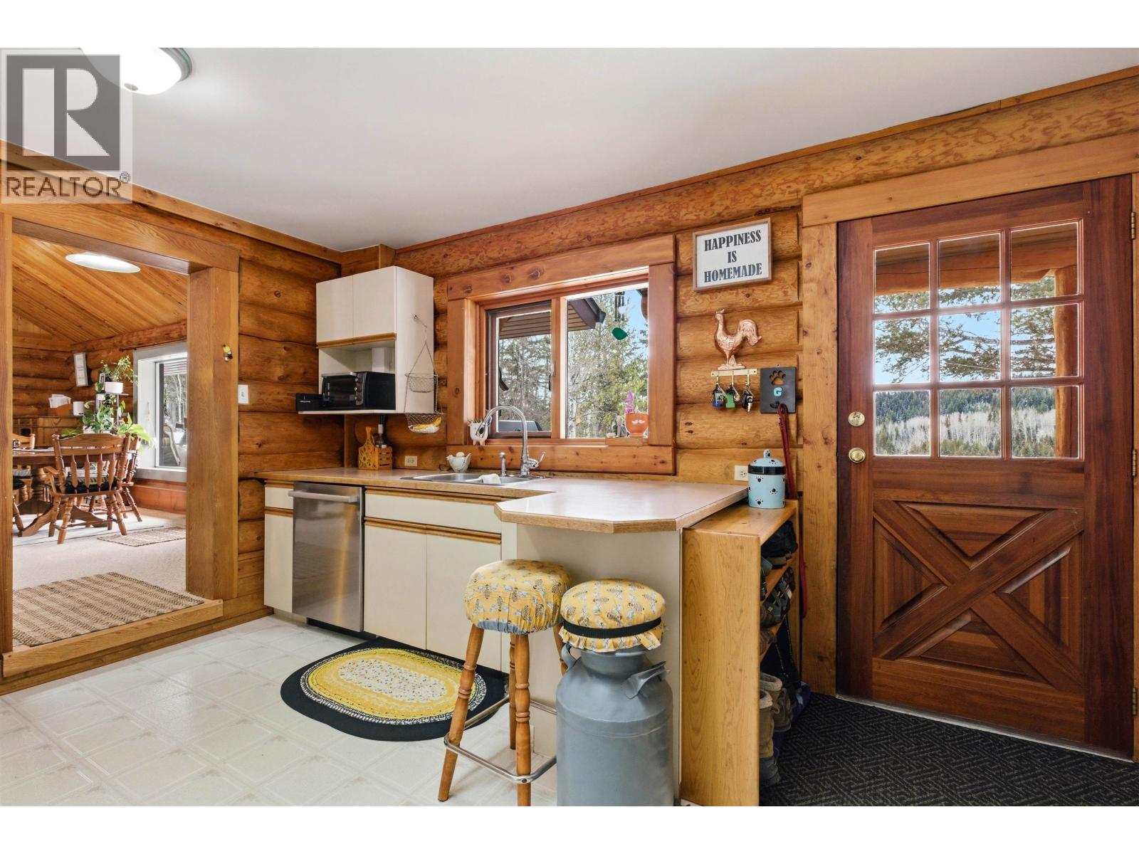 2815 PIONEER CRESCENT - Image 3