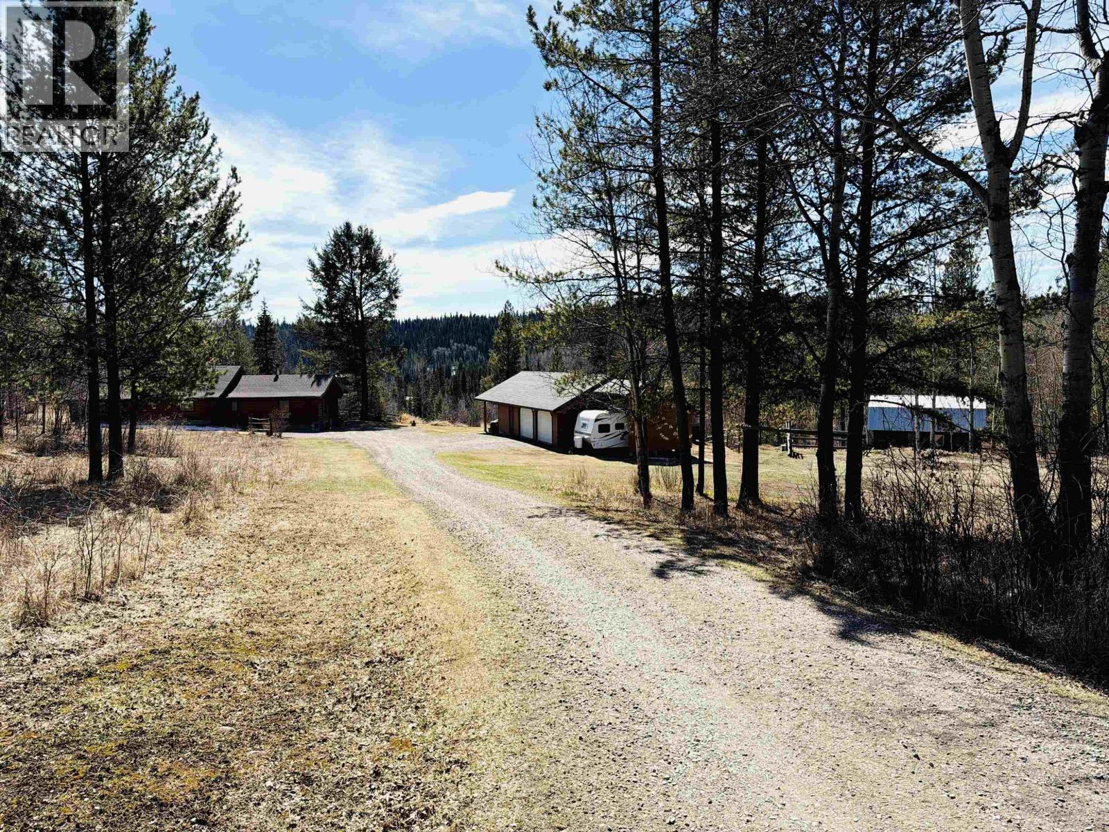 2815 PIONEER CRESCENT - 25