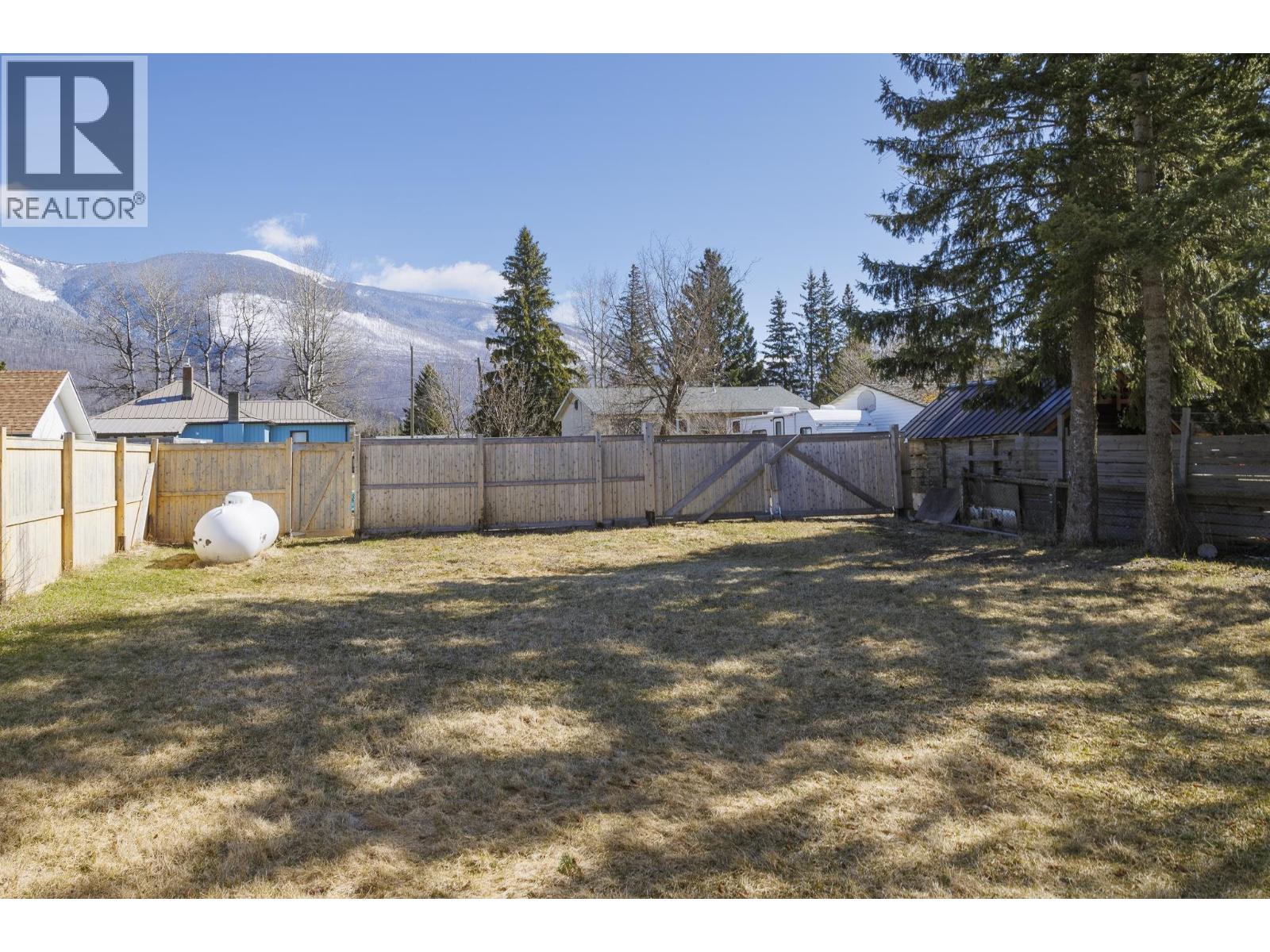 1128 3RD AVENUE - 28