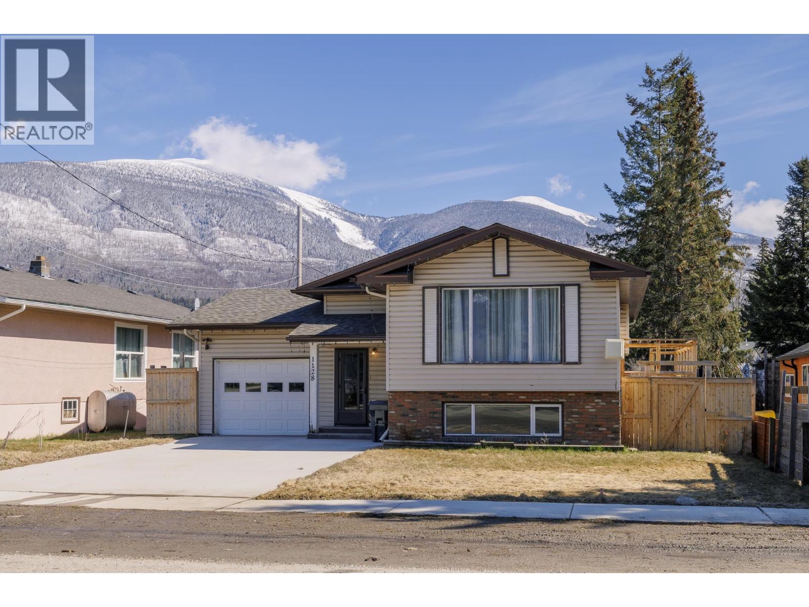 1128 3RD AVENUE - 1