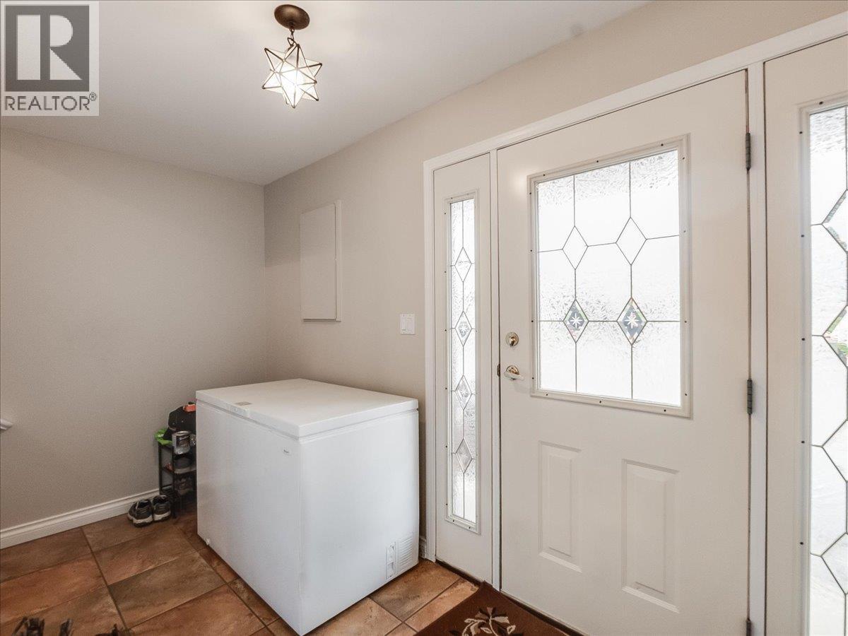 #38 2210 COLUMBIA Avenue - 39