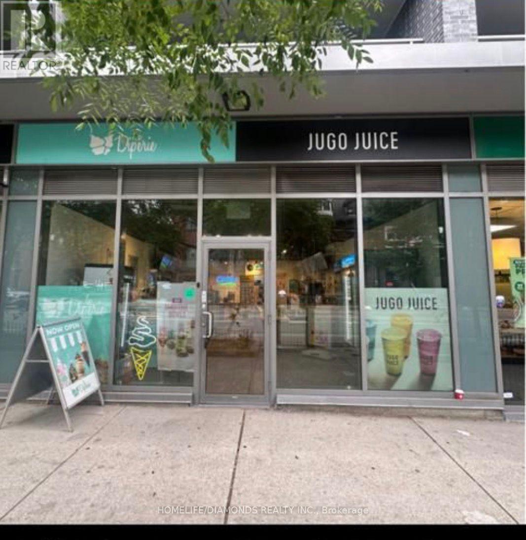 104 - 320 RICHMOND STREET E