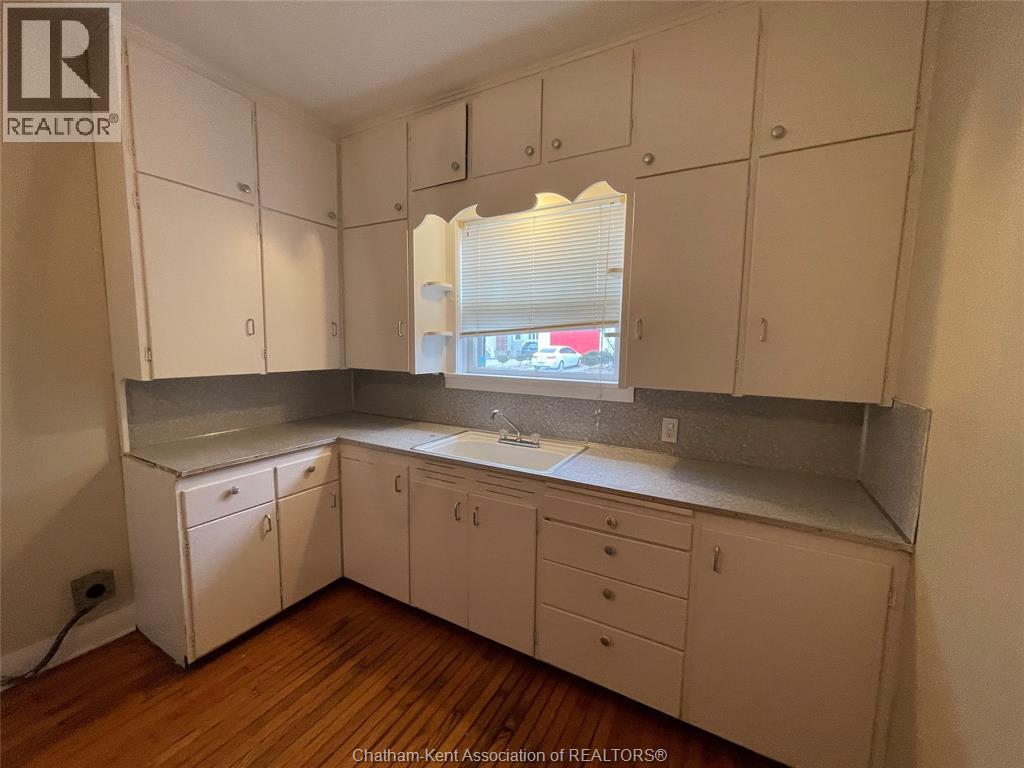 195 SYDENHAM STREET - 12