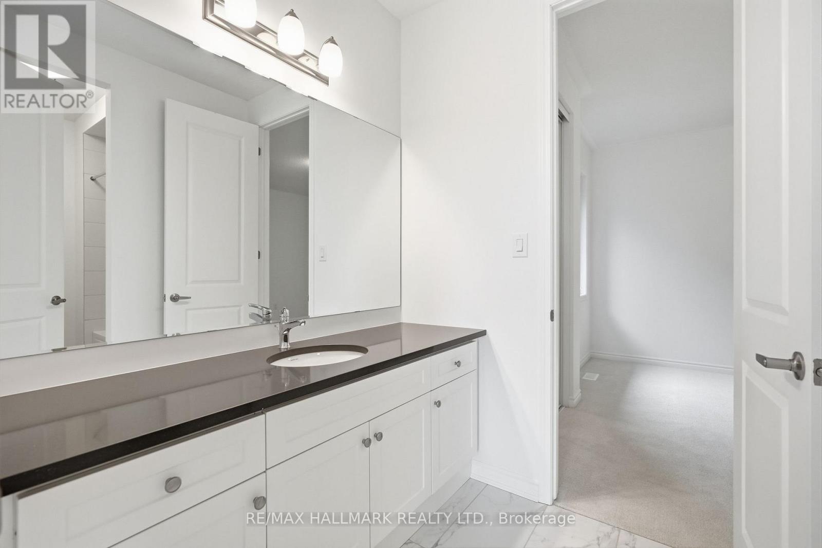 602 NEWLOVE STREET - 23