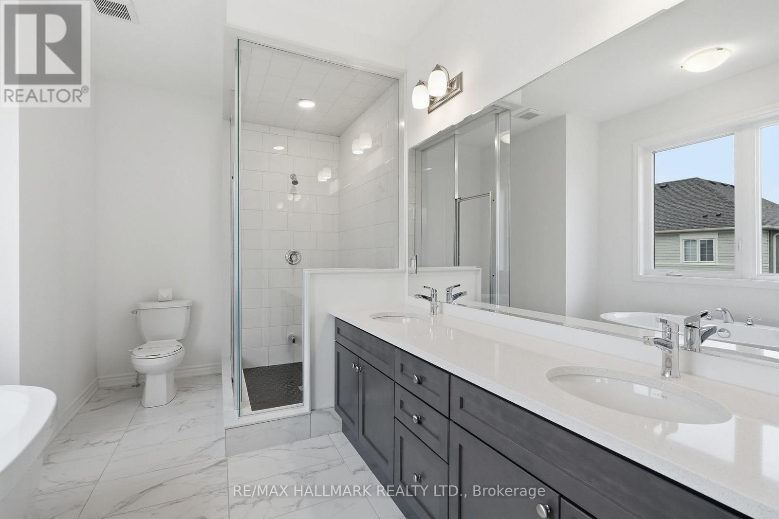 602 NEWLOVE STREET - 34