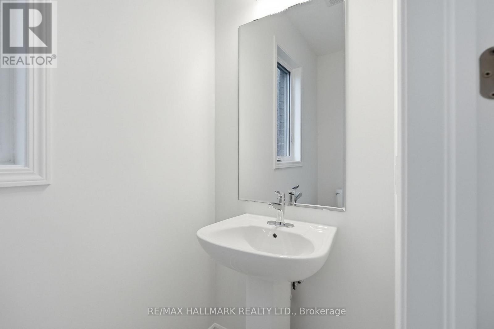 602 NEWLOVE STREET - 6