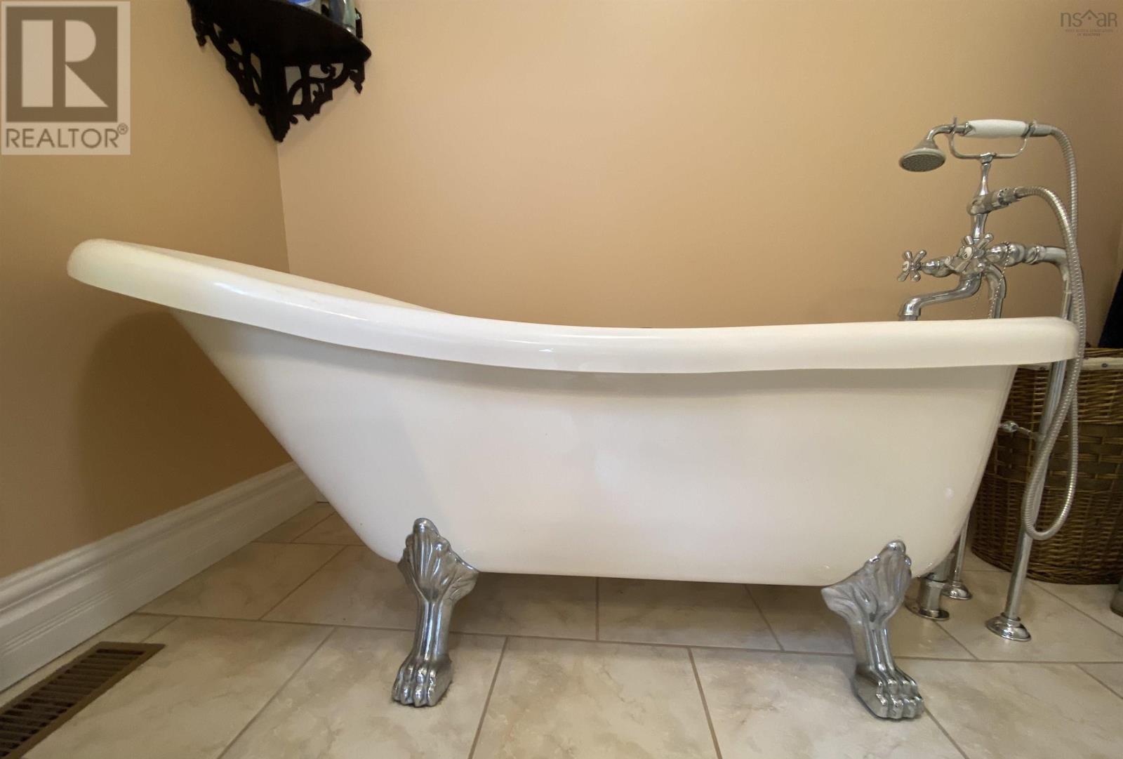 Property 29 of 40 of 5276 Marble Mountain Rd.