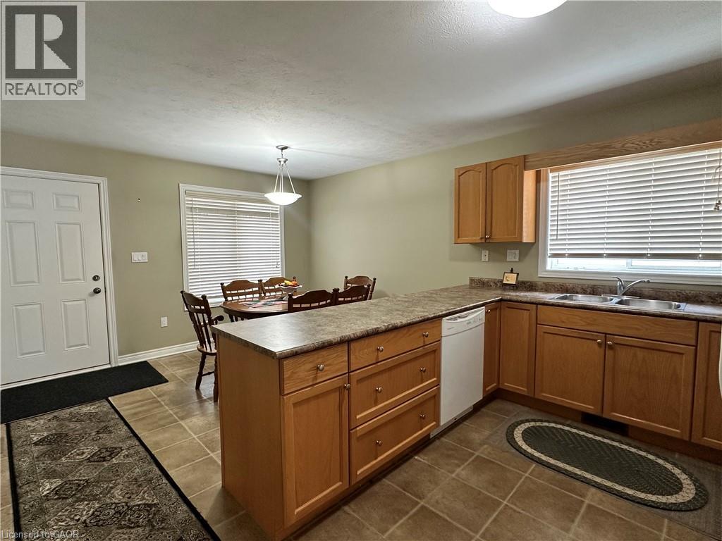 154 FOREST Street E, Dunnville, Ontario, N1A1C1 — Photo 8