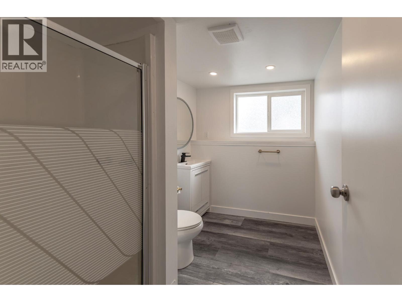 4771 BAILLIE GROHMAN Avenue, Canal Flats