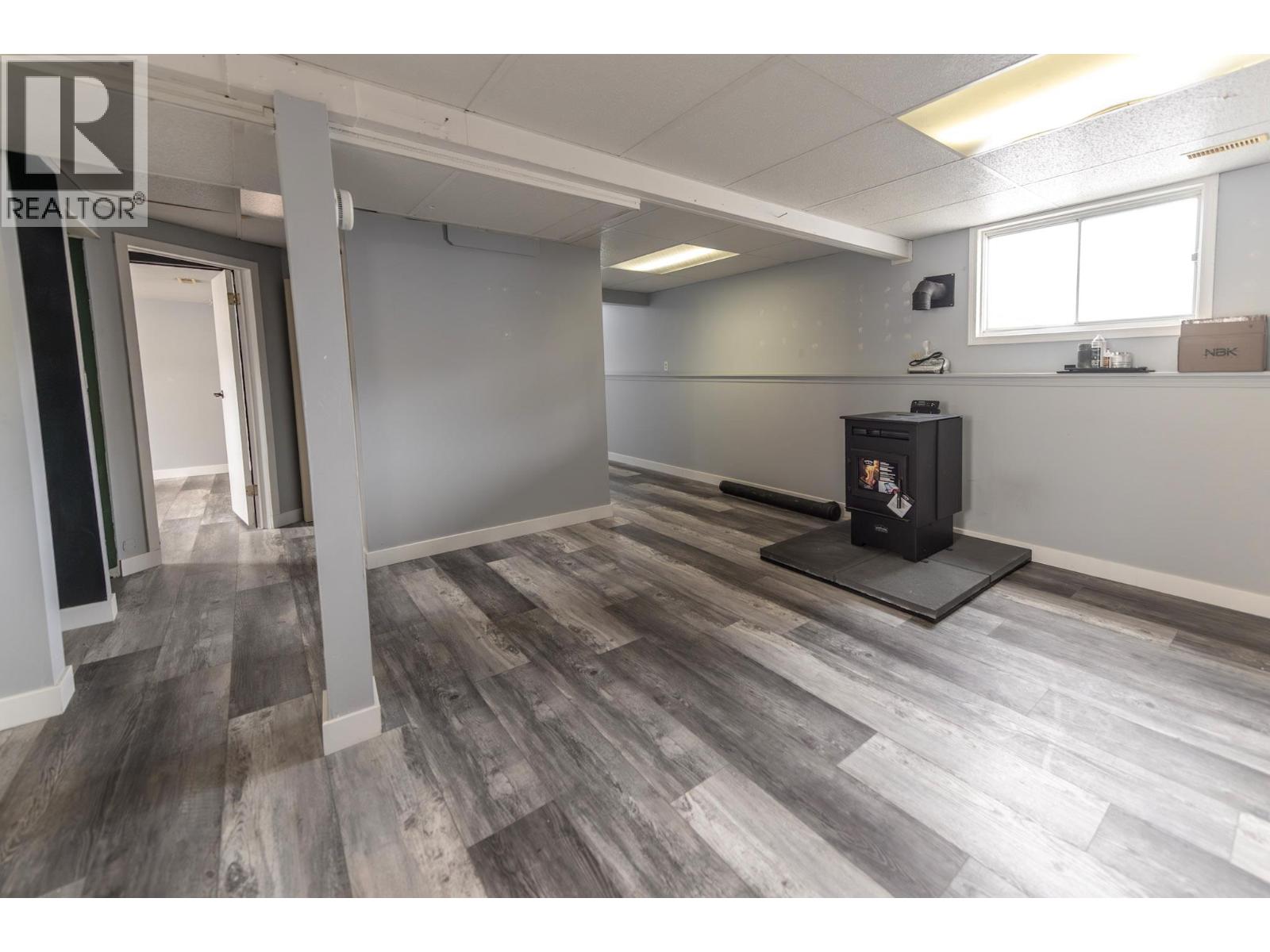 4771 BAILLIE GROHMAN Avenue, Canal Flats