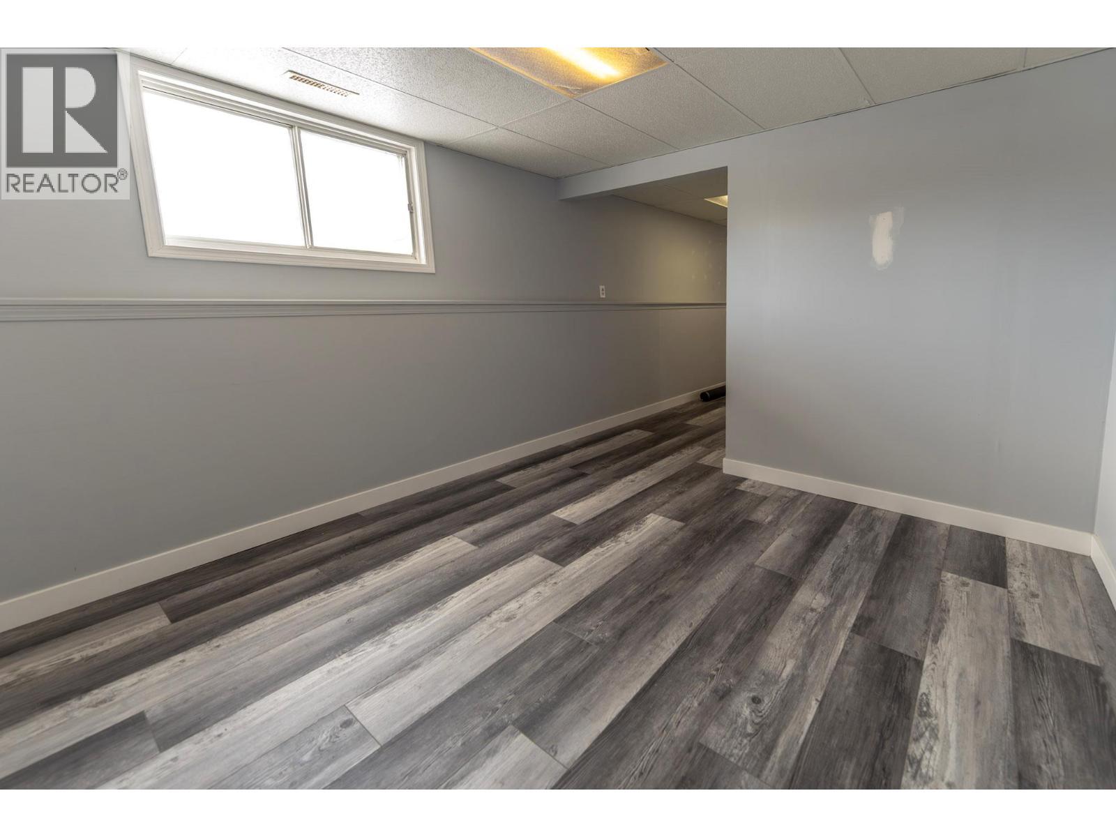 4771 BAILLIE GROHMAN Avenue, Canal Flats