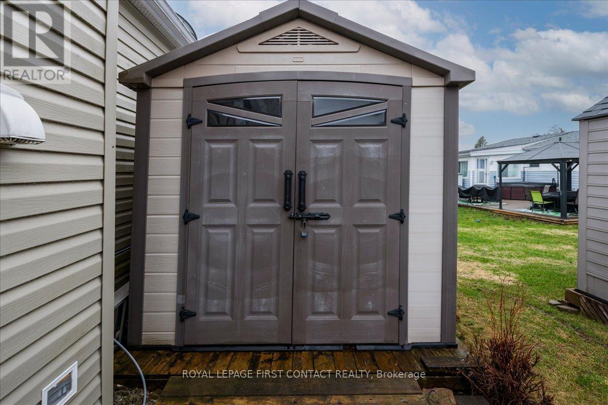 Garden shed