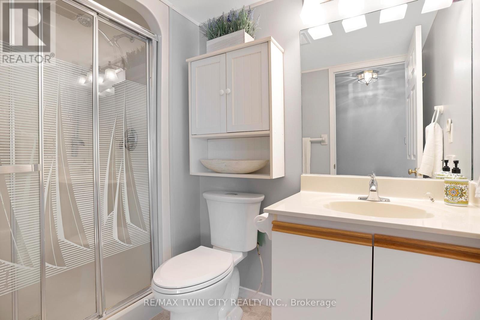 #505 3267 KING STREET - 15
