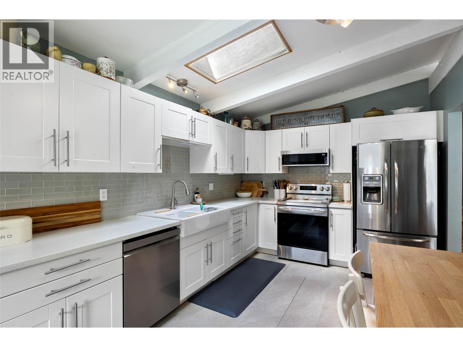 606 GLENEAGLES DRIVE - 13