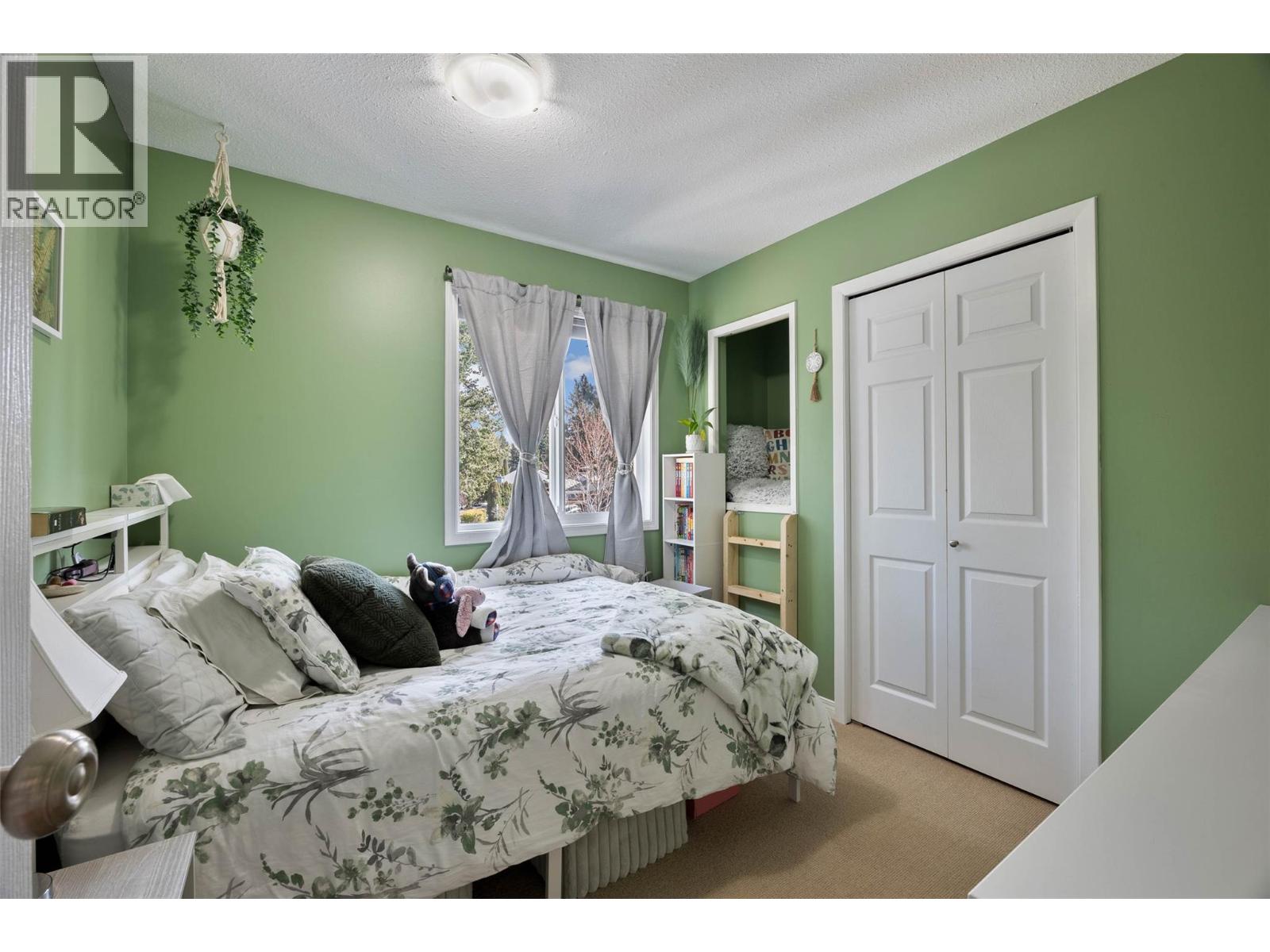 606 GLENEAGLES DRIVE - 19