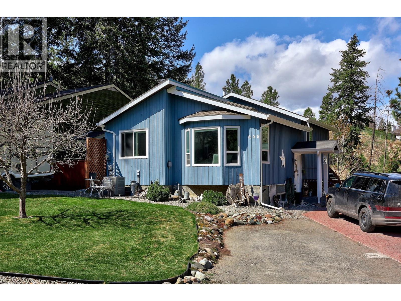 606 GLENEAGLES DRIVE - Image 2