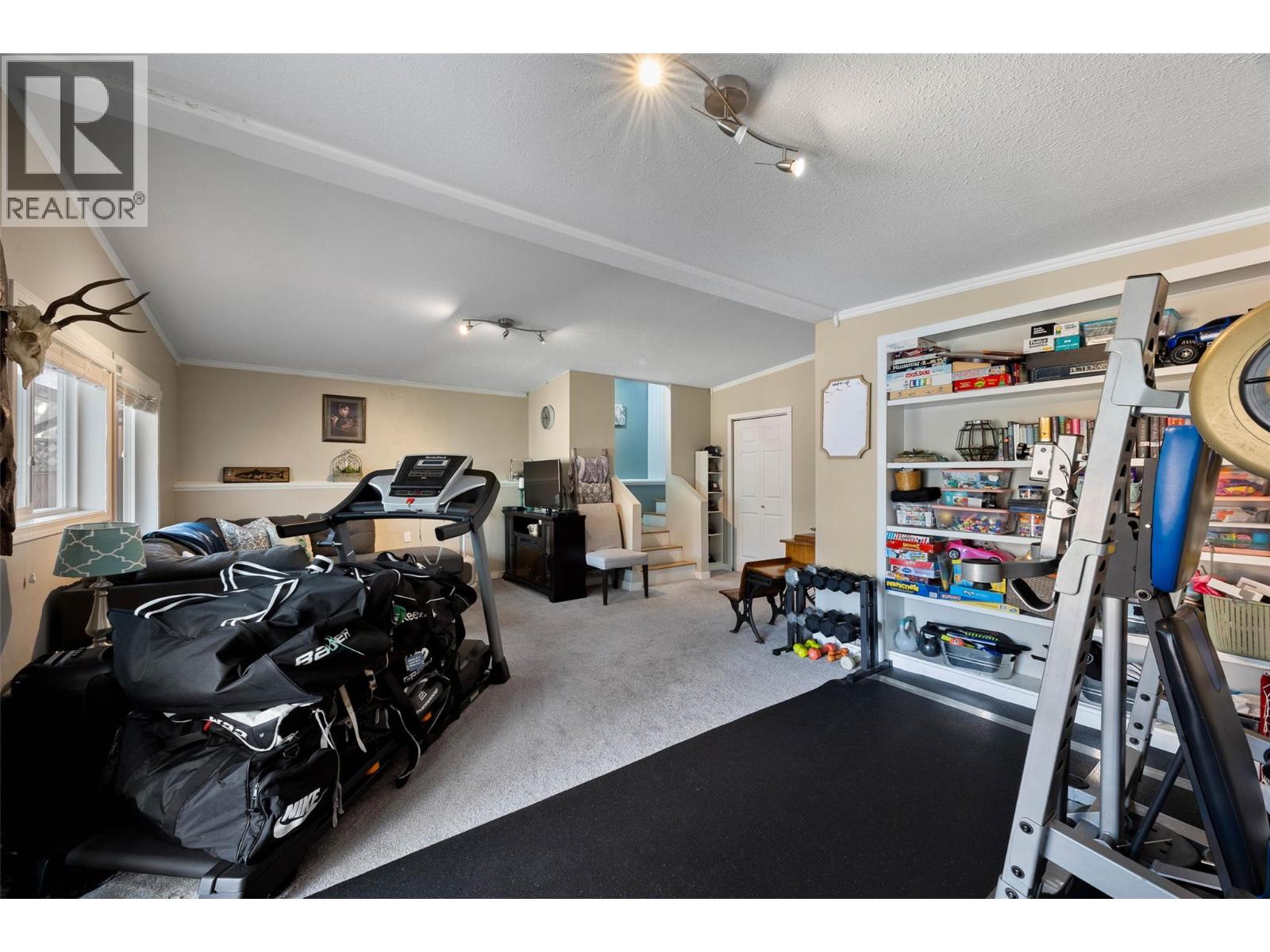 606 GLENEAGLES DRIVE - 27