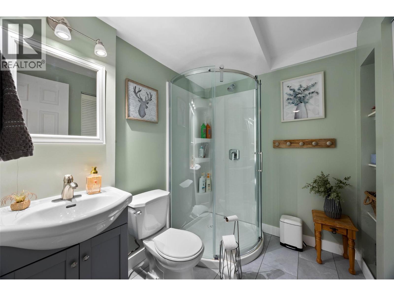 606 GLENEAGLES DRIVE - 30