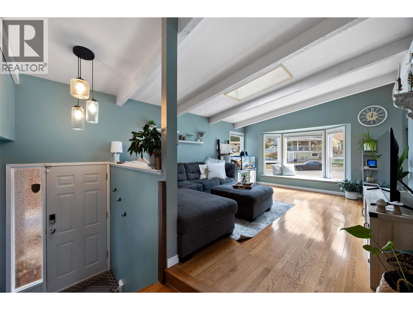 606 GLENEAGLES DRIVE - 5