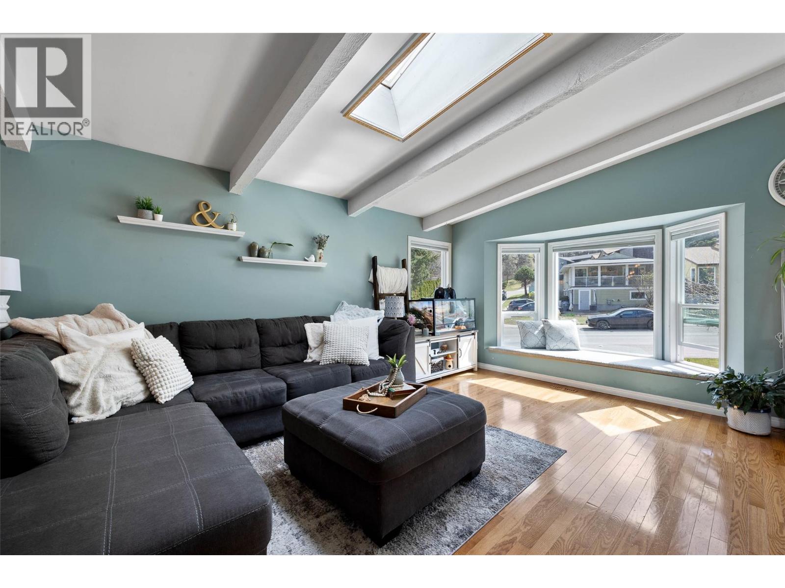 606 GLENEAGLES DRIVE - 6