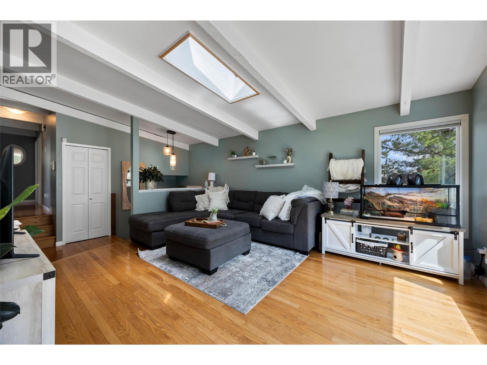 606 GLENEAGLES DRIVE - 7