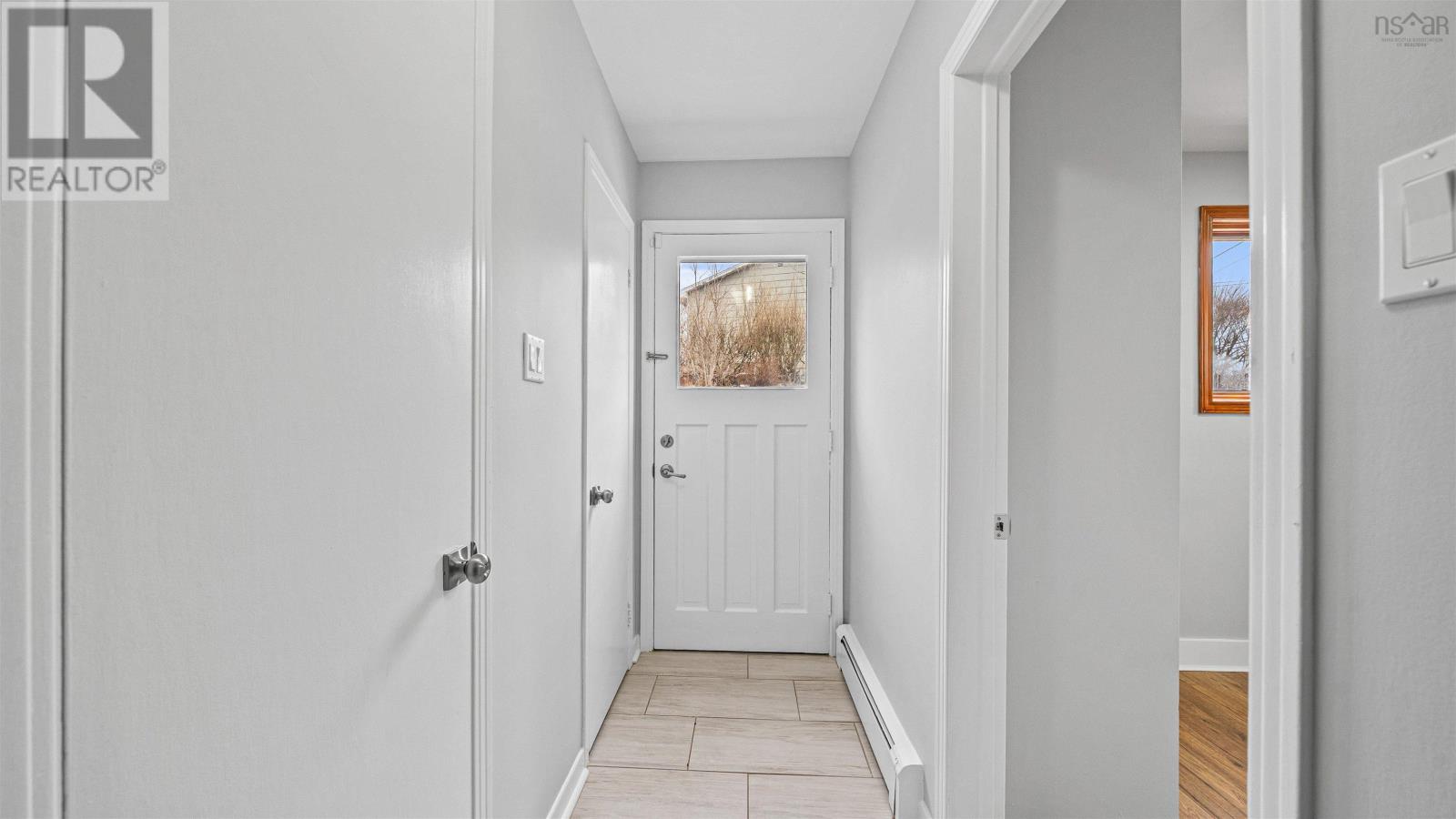 Property 28 of 49 of 1 Kingfisher Crescent