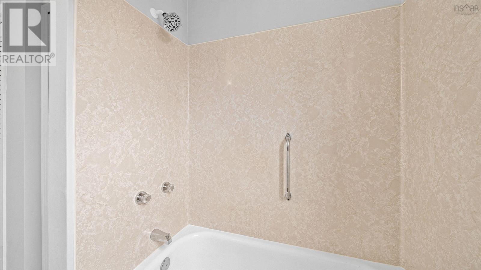 Property 26 of 49 of 1 Kingfisher Crescent