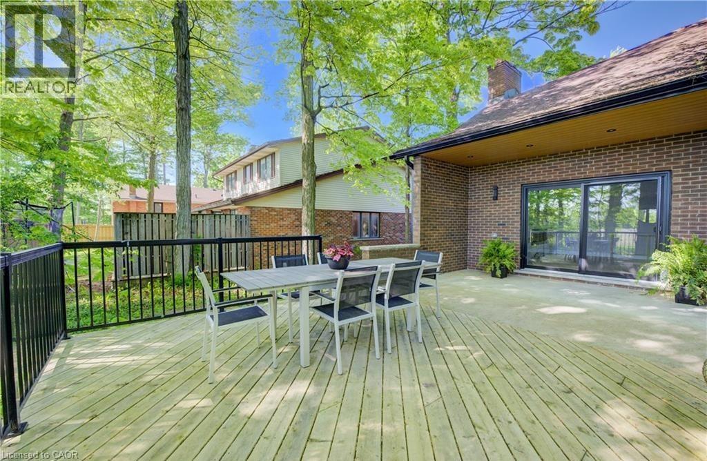 239 CORRIE Crescent — photo 46