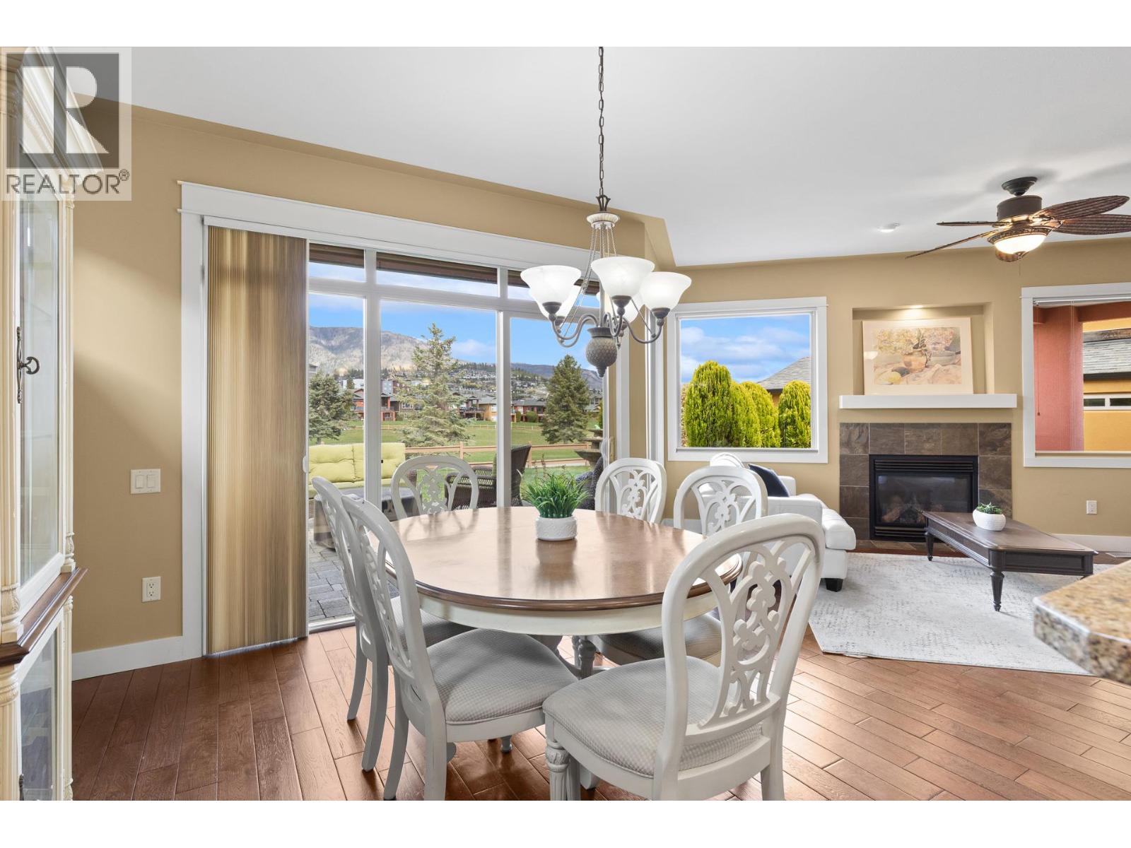  2288 Pine Vista Place, West Kelowna
