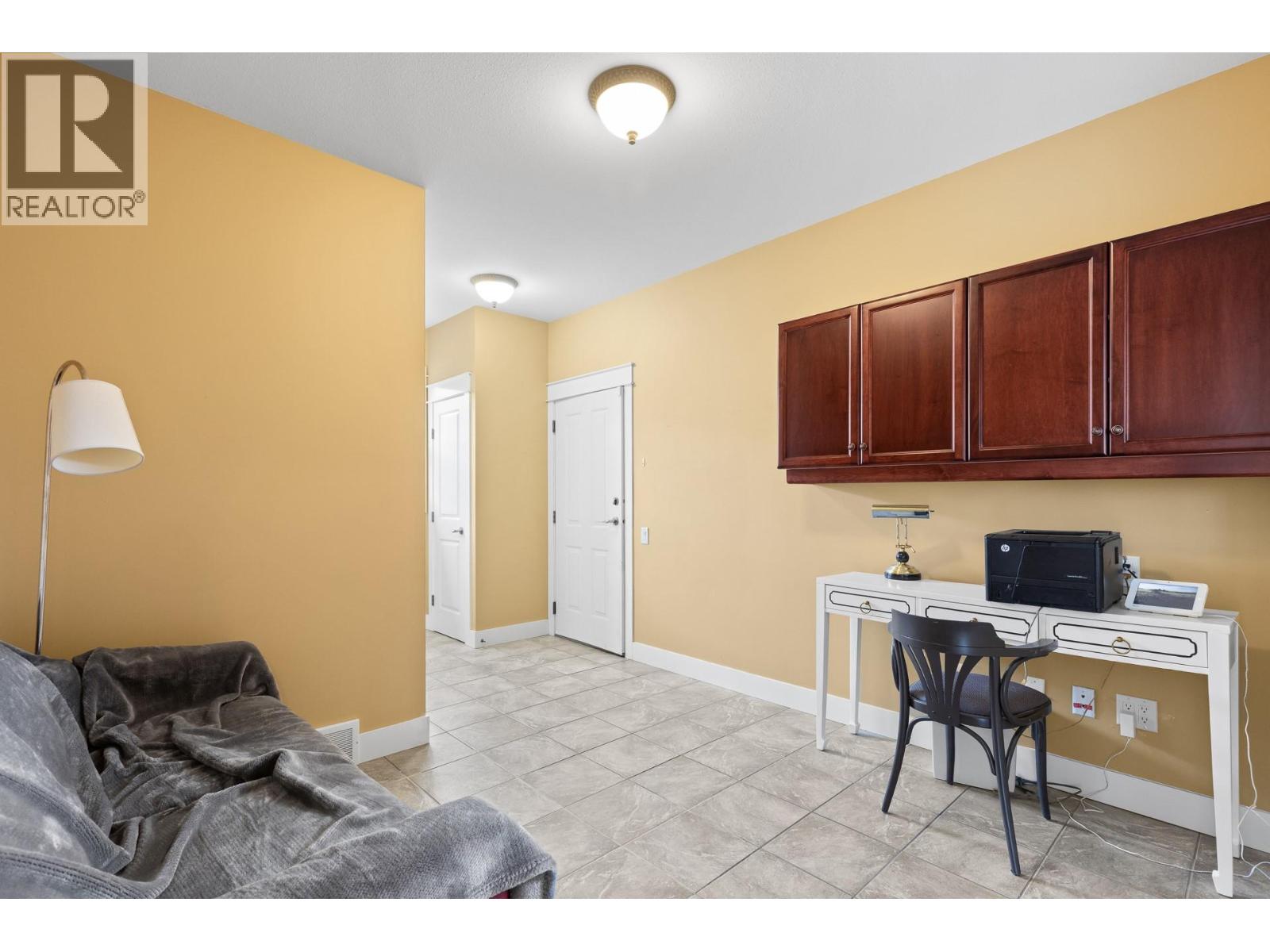  2288 Pine Vista Place, West Kelowna