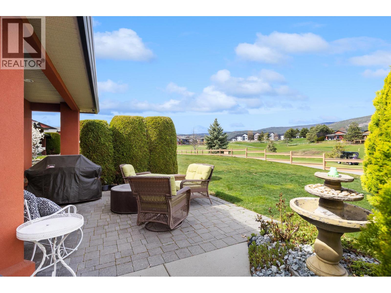  2288 Pine Vista Place, West Kelowna