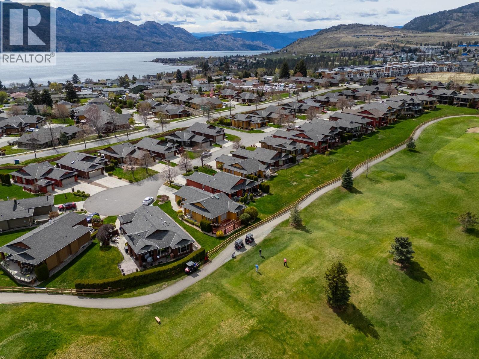  2288 Pine Vista Place, West Kelowna