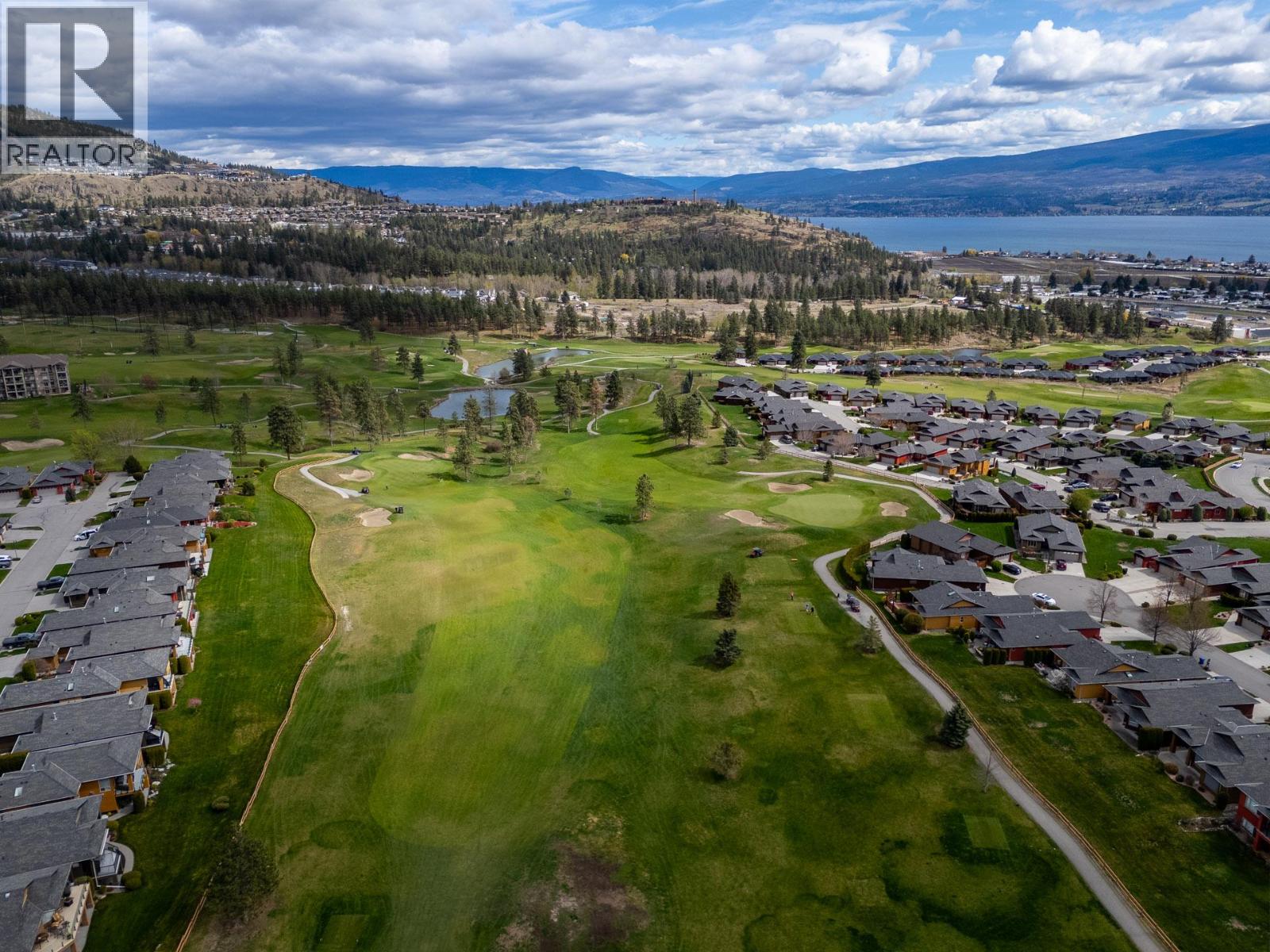  2288 Pine Vista Place, West Kelowna
