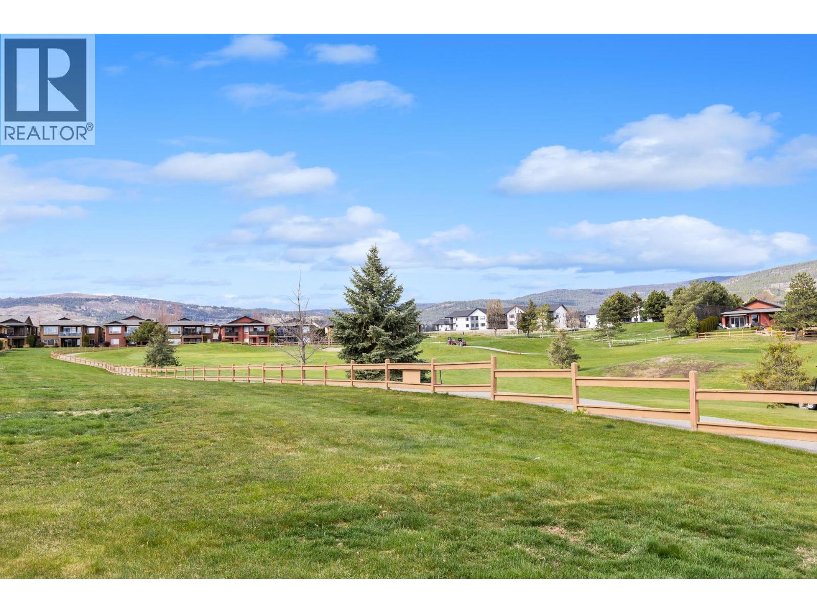  2288 Pine Vista Place, West Kelowna