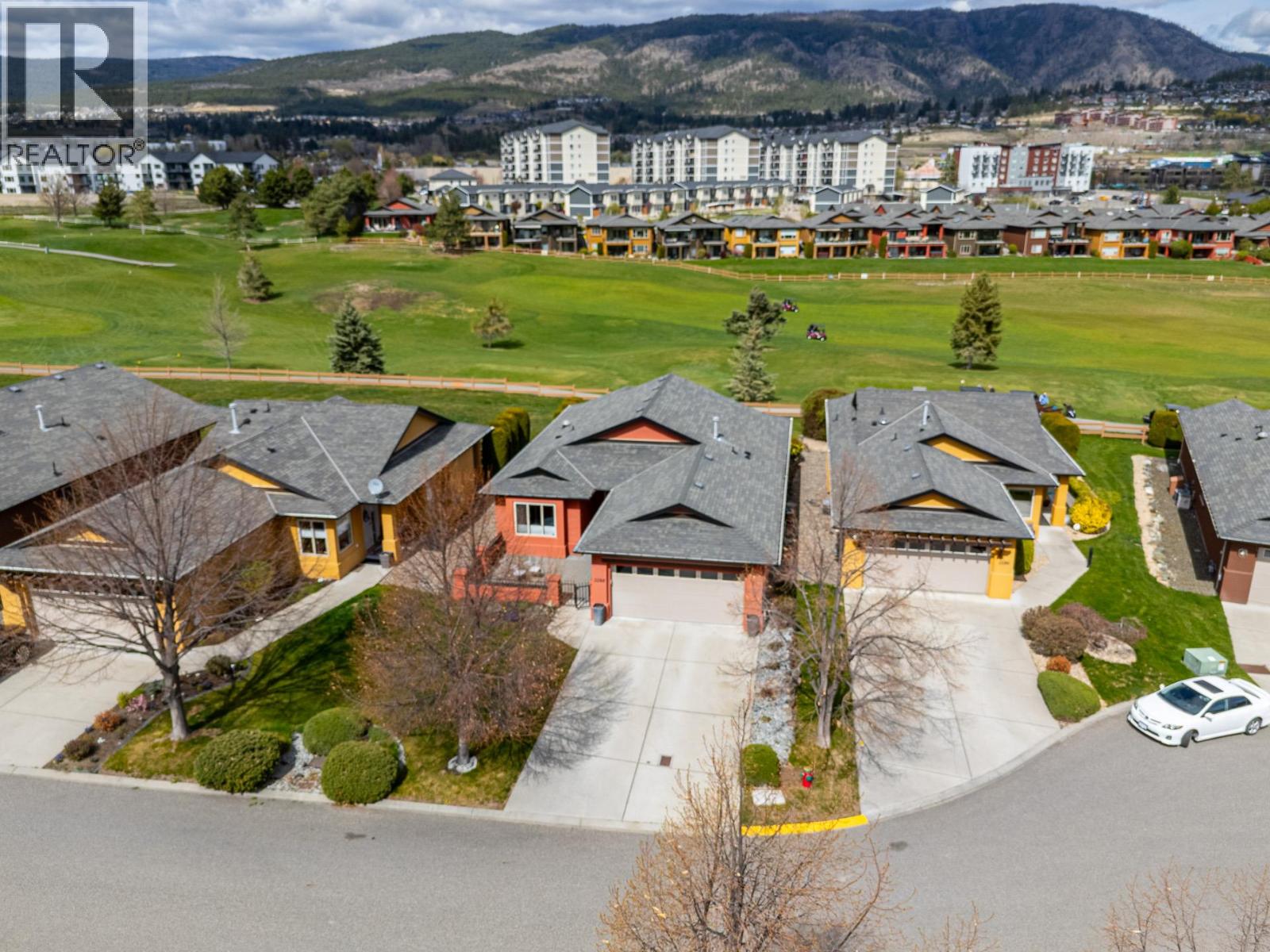  2288 Pine Vista Place, West Kelowna