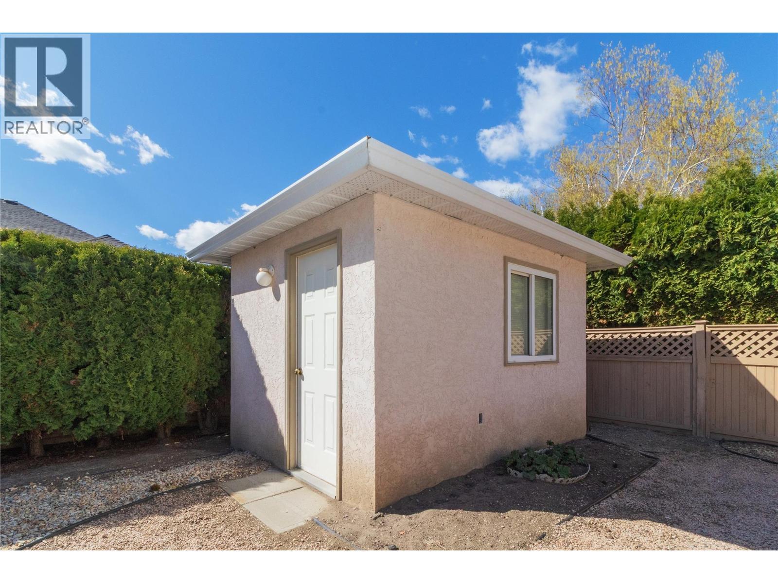  3518 Invermere Court, Kelowna