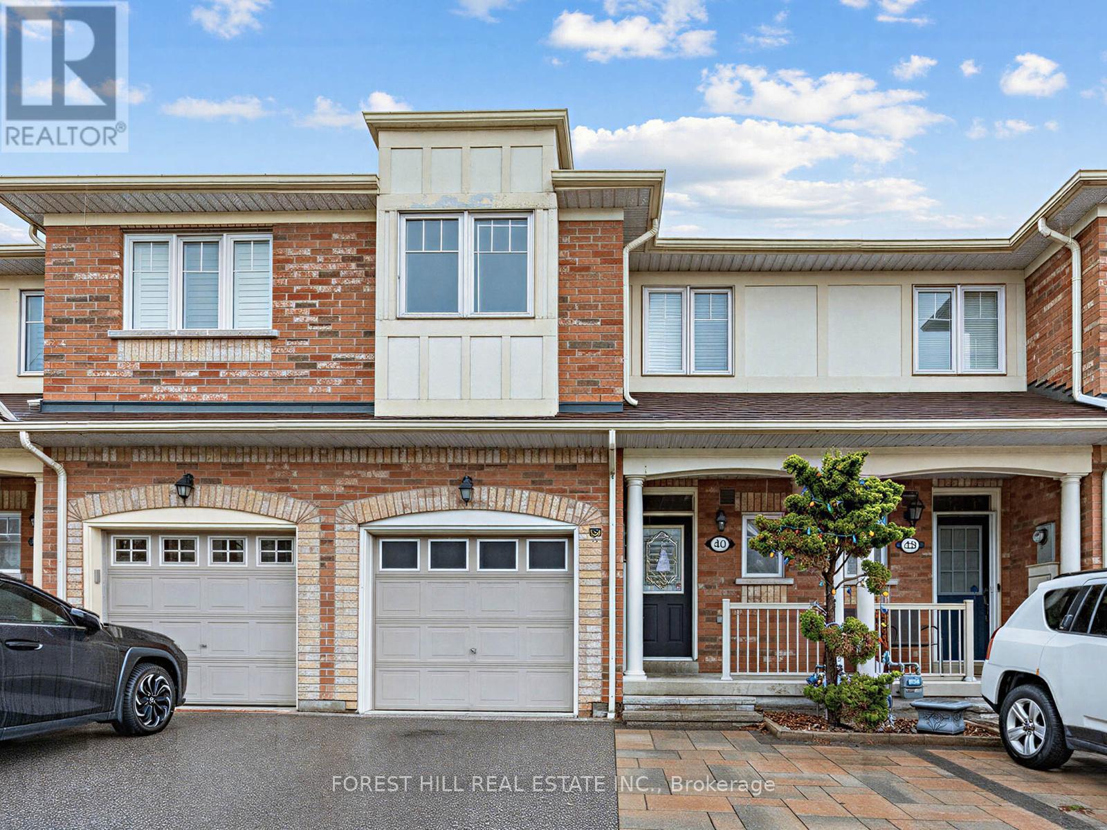 40 CROKER DRIVE S - 2