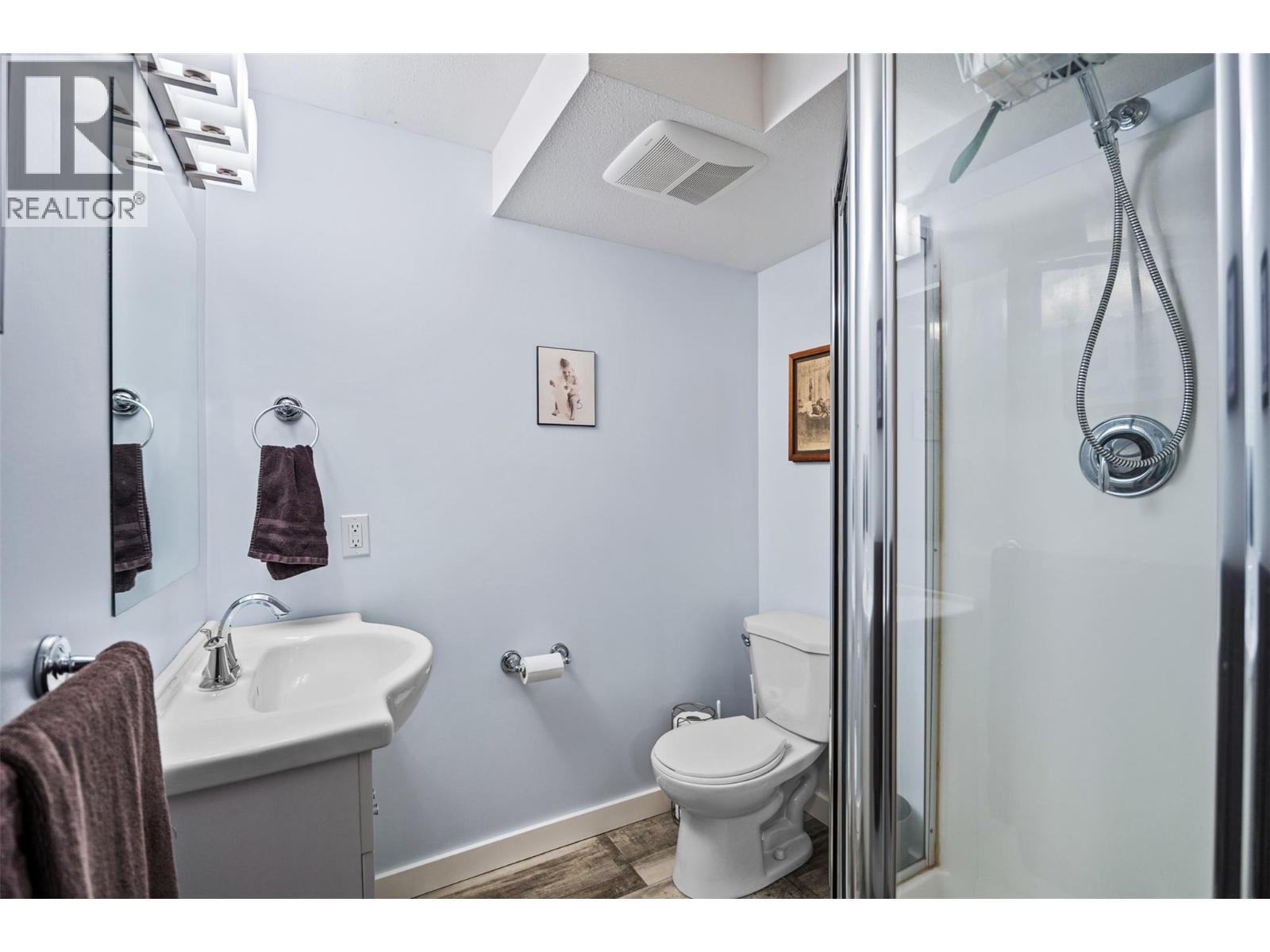 2015 VALLEYVIEW DRIVE - 14