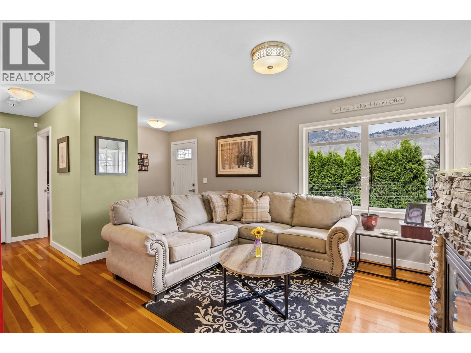 2015 VALLEYVIEW DRIVE - 5