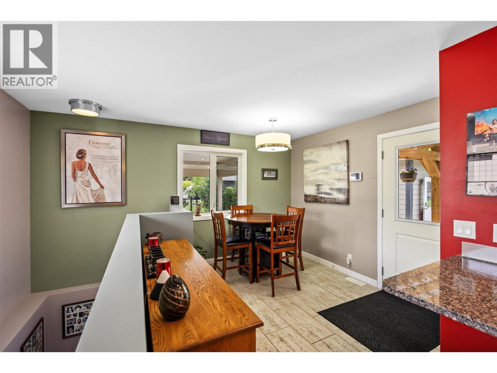 2015 VALLEYVIEW DRIVE - 6